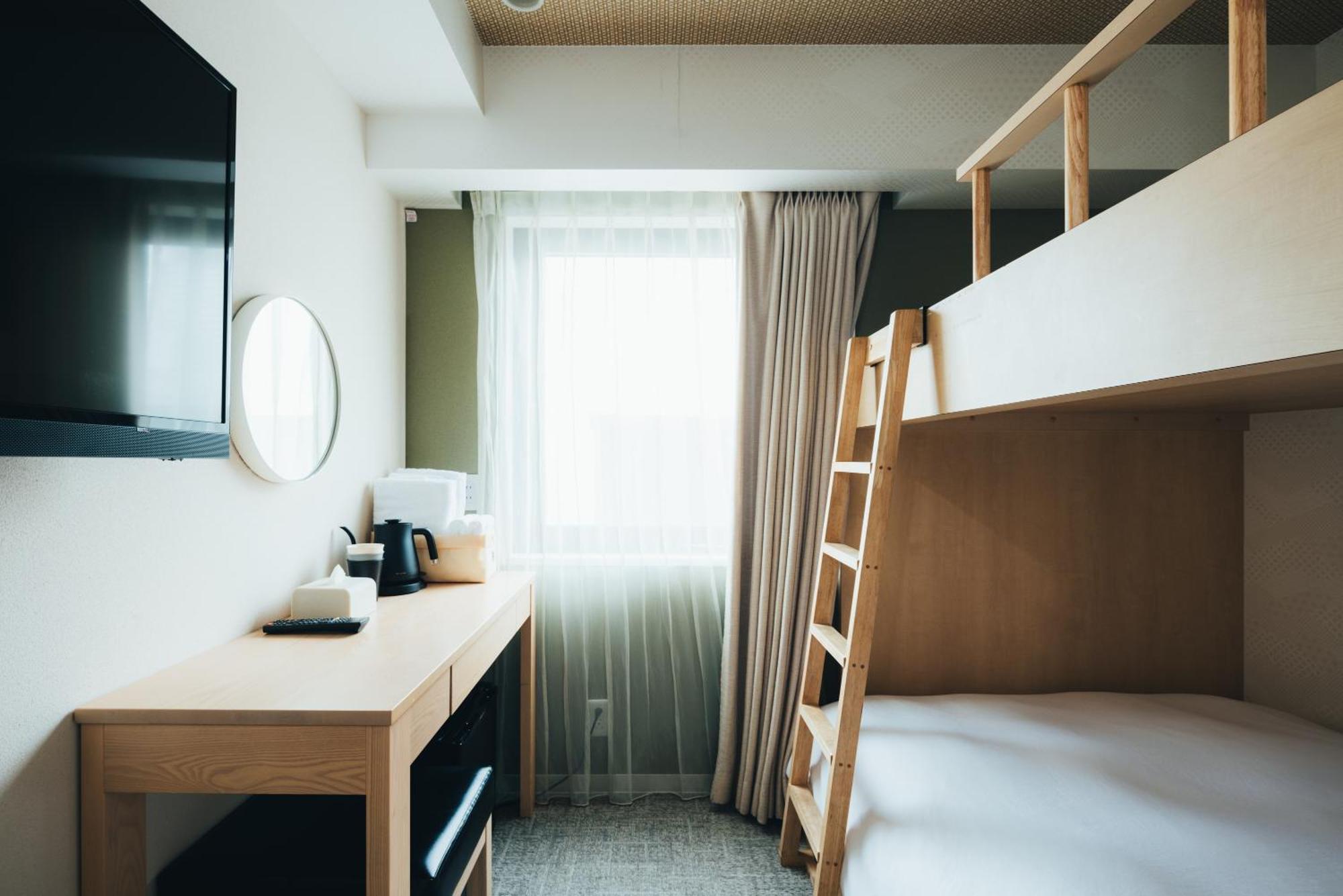 Meander Osaka Hotel Exterior photo